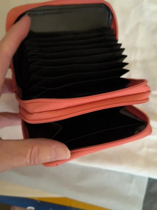 Ladies Mystery Plus Brand New Package Of Jessica Simpson Makeup Brushes Etc. - Picture 10 of 11